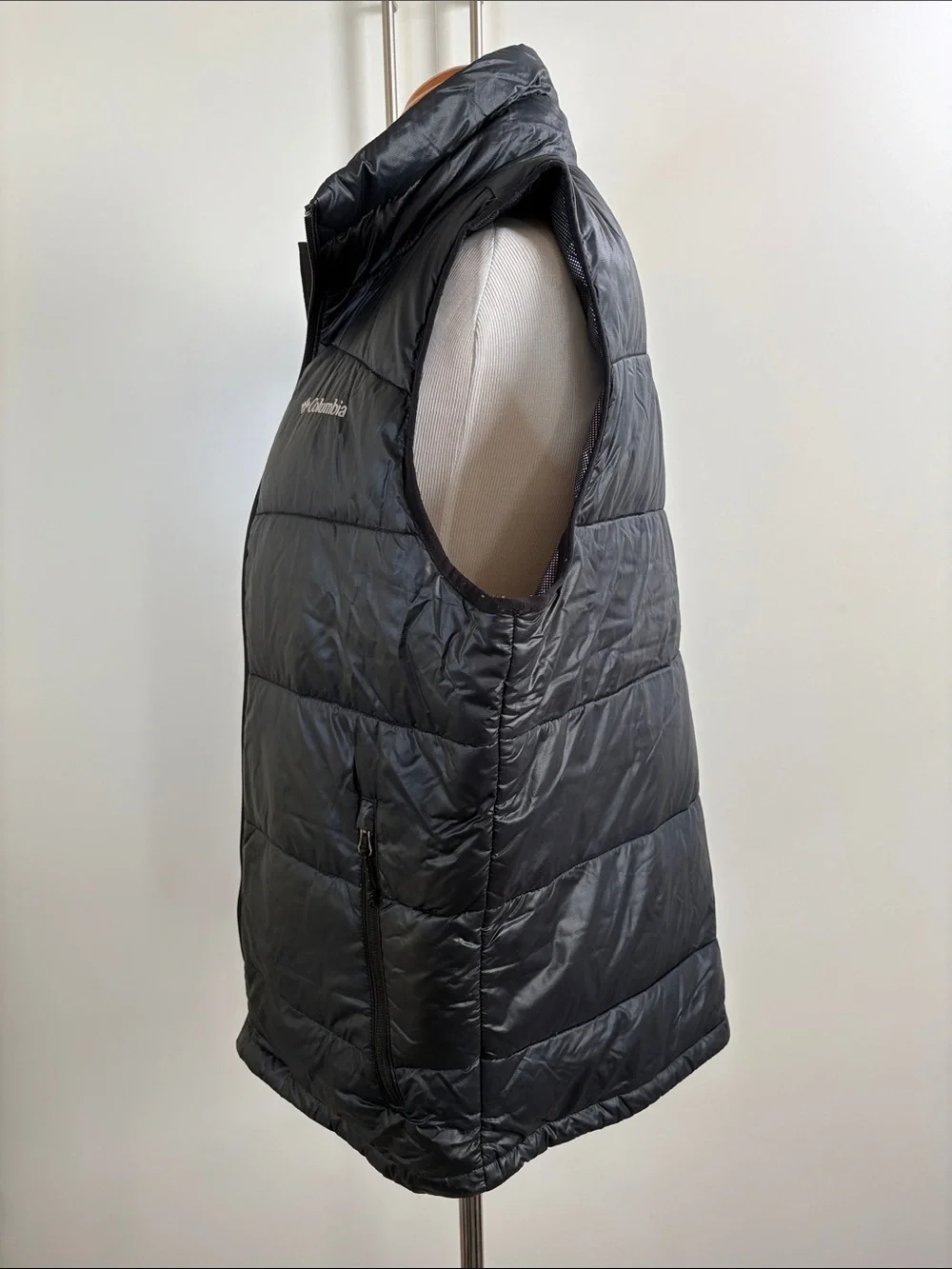 Columbia Men’s Black Quilted Turbodown Puffer Vest M